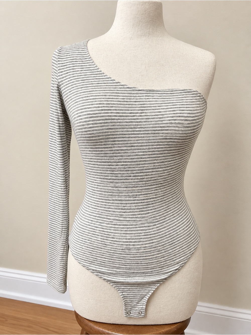 One-Shoulder Grey Striped Ribbed Bodysuit